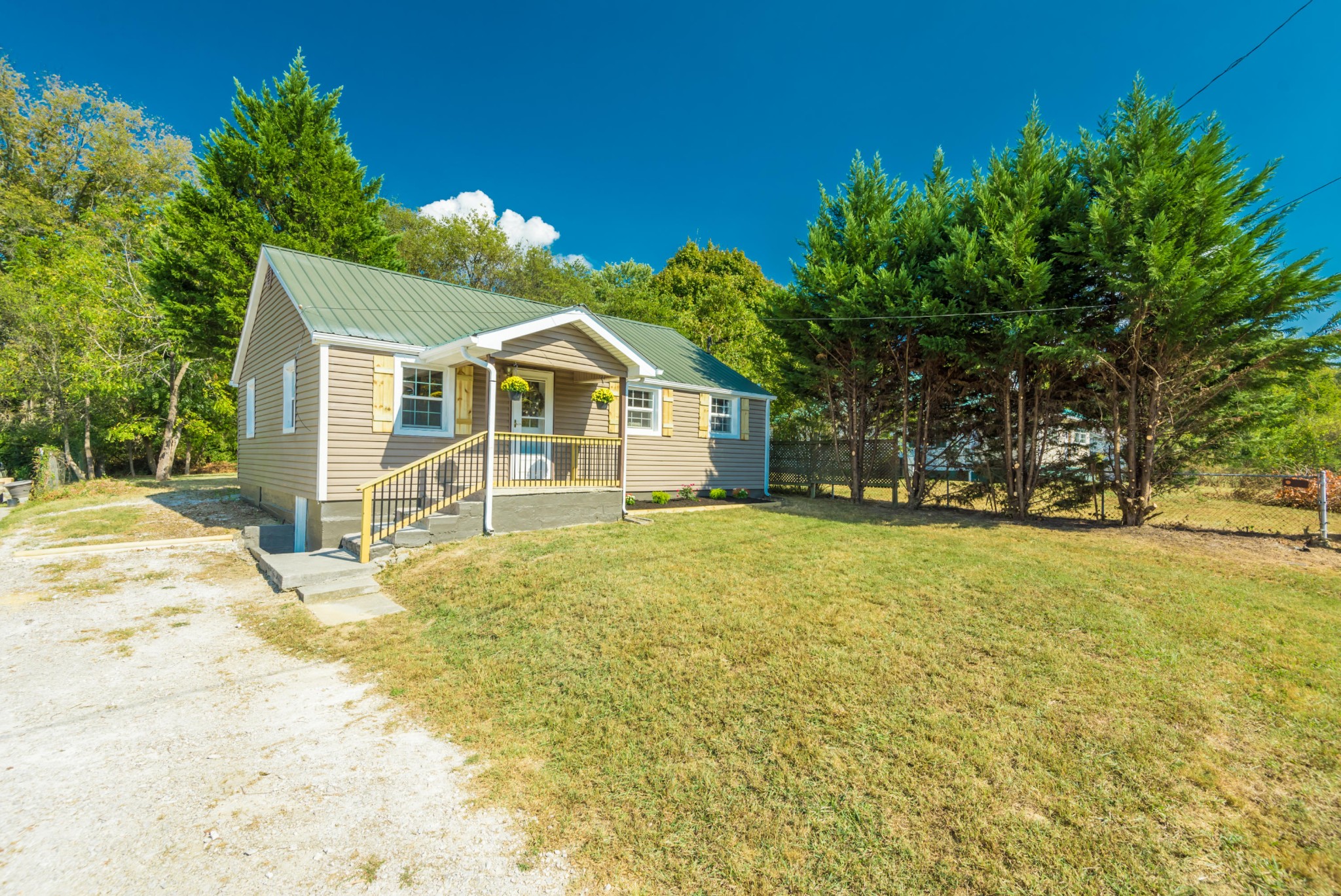 1460 Center Street Alcoa, TN 37701 - Photo 1 of 23 a view of a house with a yard