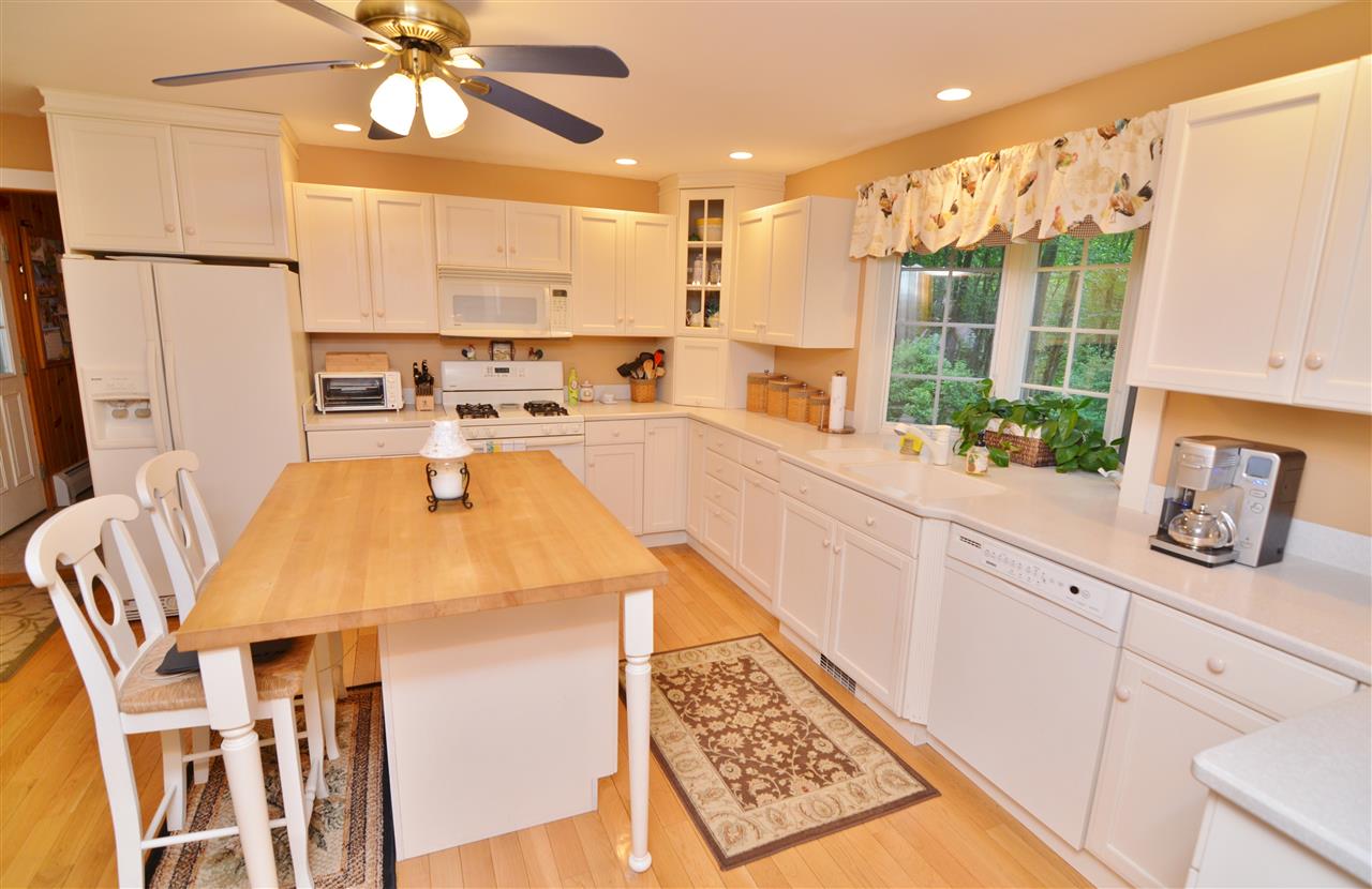 3589 Main Street Springfield, NH 03284 - Photo 2 of 31 Gallery Image 2