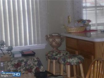 7427 Rhoads Street Philadelphia, PA 19151 - Photo 4 of 8 Dining Room