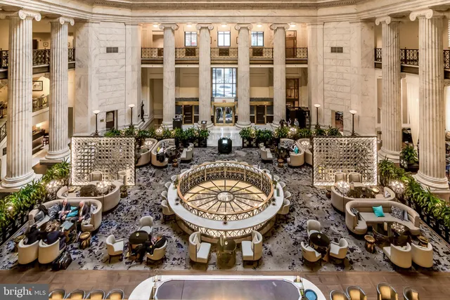 $8,900 | 1414 South Penn Square, Unit 18B, Philadelphia, PA 19102