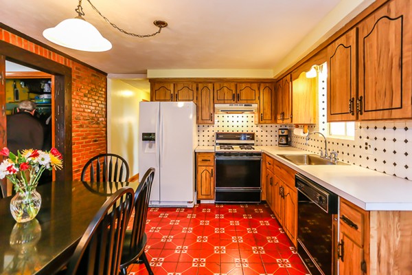 5 Standish Road Revere, MA 02151 - Photo 4 of 27 Gallery Image 4