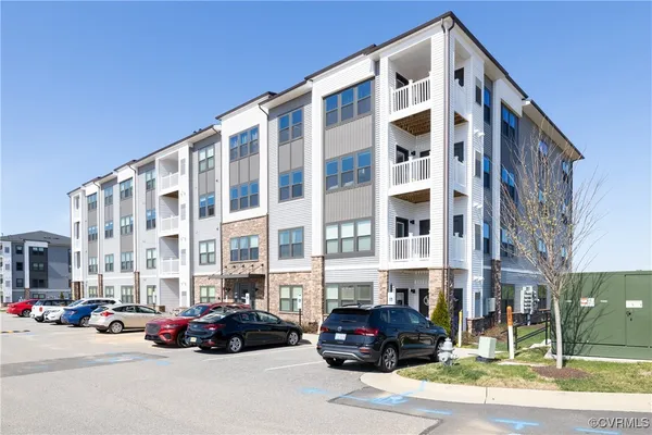 $260,000 | 3700 Maze Runner Drive, Unit 405, Midlothian, VA 23112