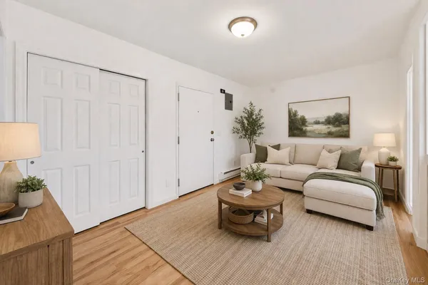 $2,500 | 1550 Montauk Highway, Unit 1B, Mastic, NY 11950