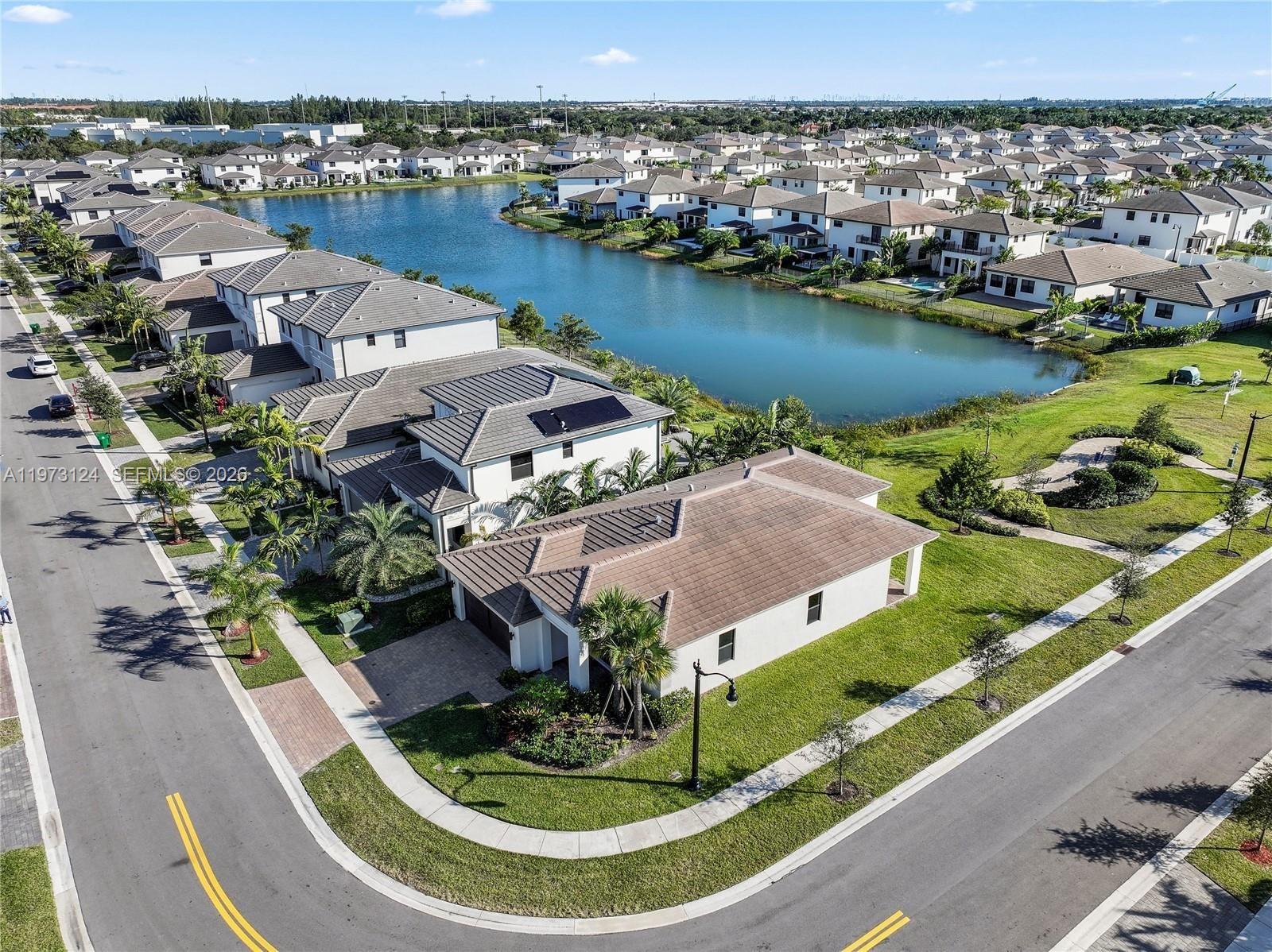 17564 Southwest 41st Street Miramar, FL 33029 - Photo 4 of 27 Photo 4