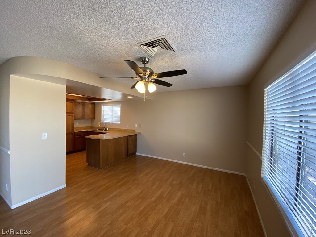 511 Grimsby Avenue Henderson, NV 89014 - Photo 14 of 54