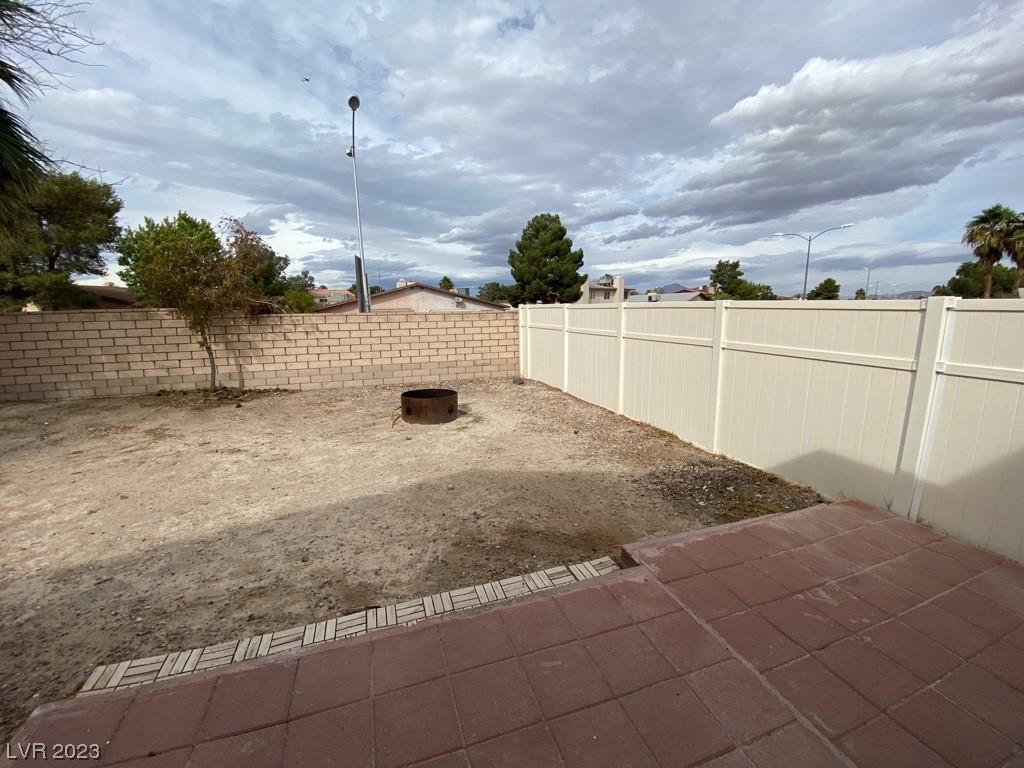 511 Grimsby Avenue Henderson, NV 89014 - Photo 51 of 54