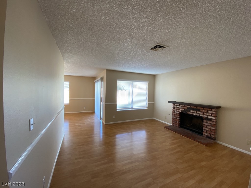 511 Grimsby Avenue Henderson, NV 89014 - Photo 9 of 54