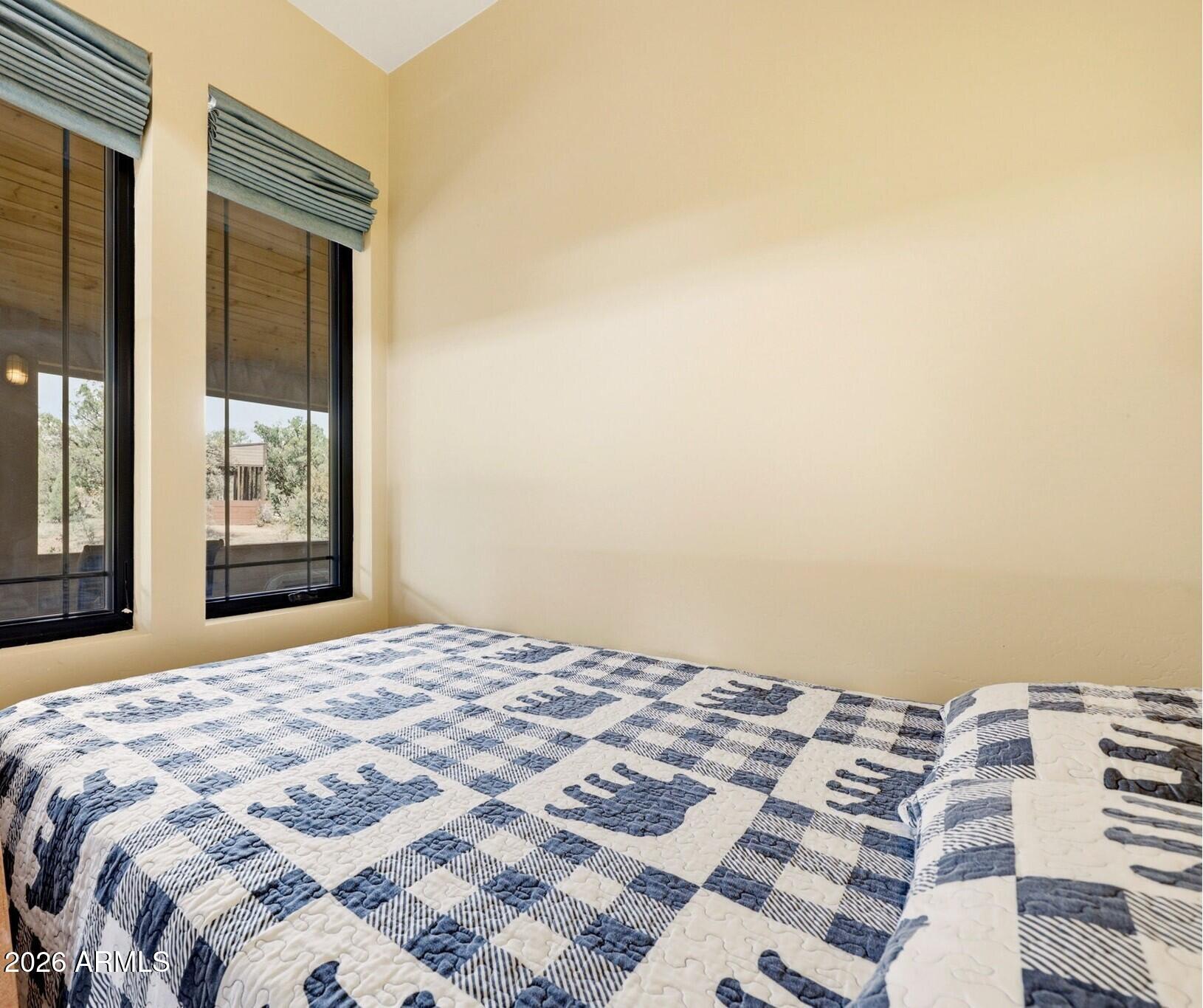 84 Mail Trail Road Young, AZ 85554 - Photo 18 of 57 Main Res Int Sleeping Area adj to Grt Rm