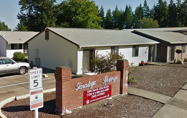 $915 | 1100 North 12th Street, Shelton, WA 98584