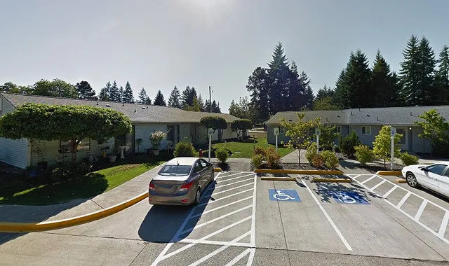 $915 | 1100 North 12th Street, Shelton, WA 98584