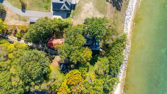 $1,795,000 | 1722 Lake Michigan Drive, Fennville, MI 49408