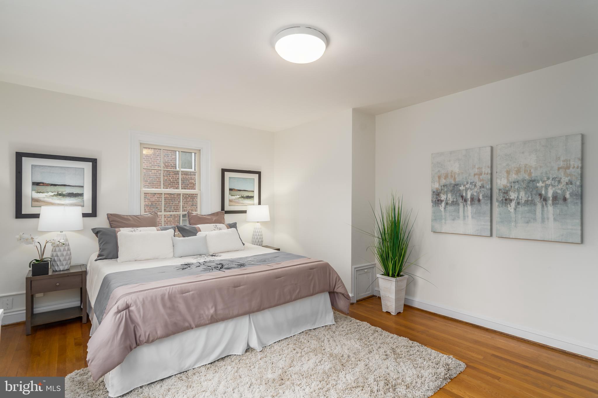 4412 Volta Place Northwest Washington, DC 20007 - Photo 11 of 27 Master bedroom