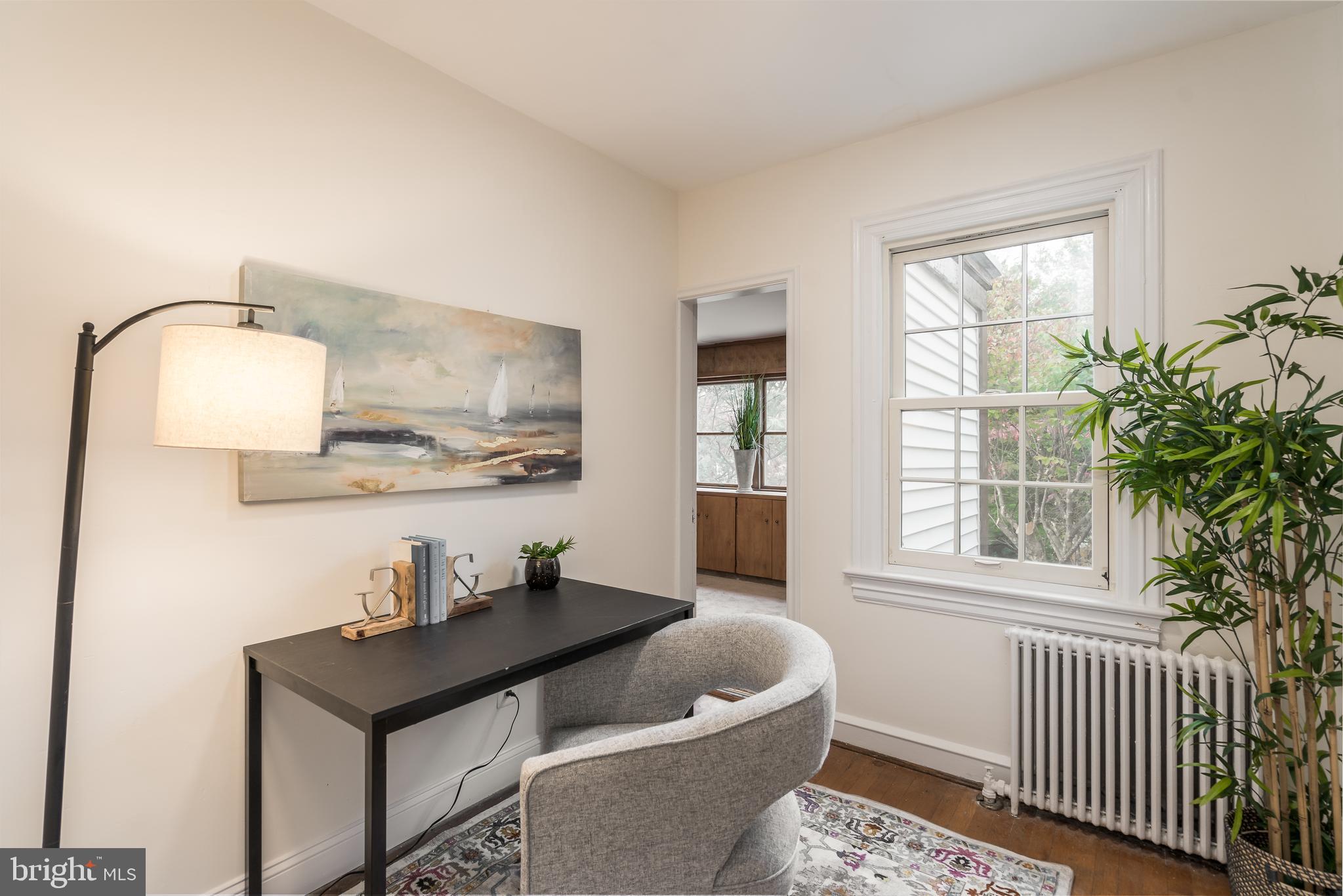 4412 Volta Place Northwest Washington, DC 20007 - Photo 15 of 27 Third bedroom