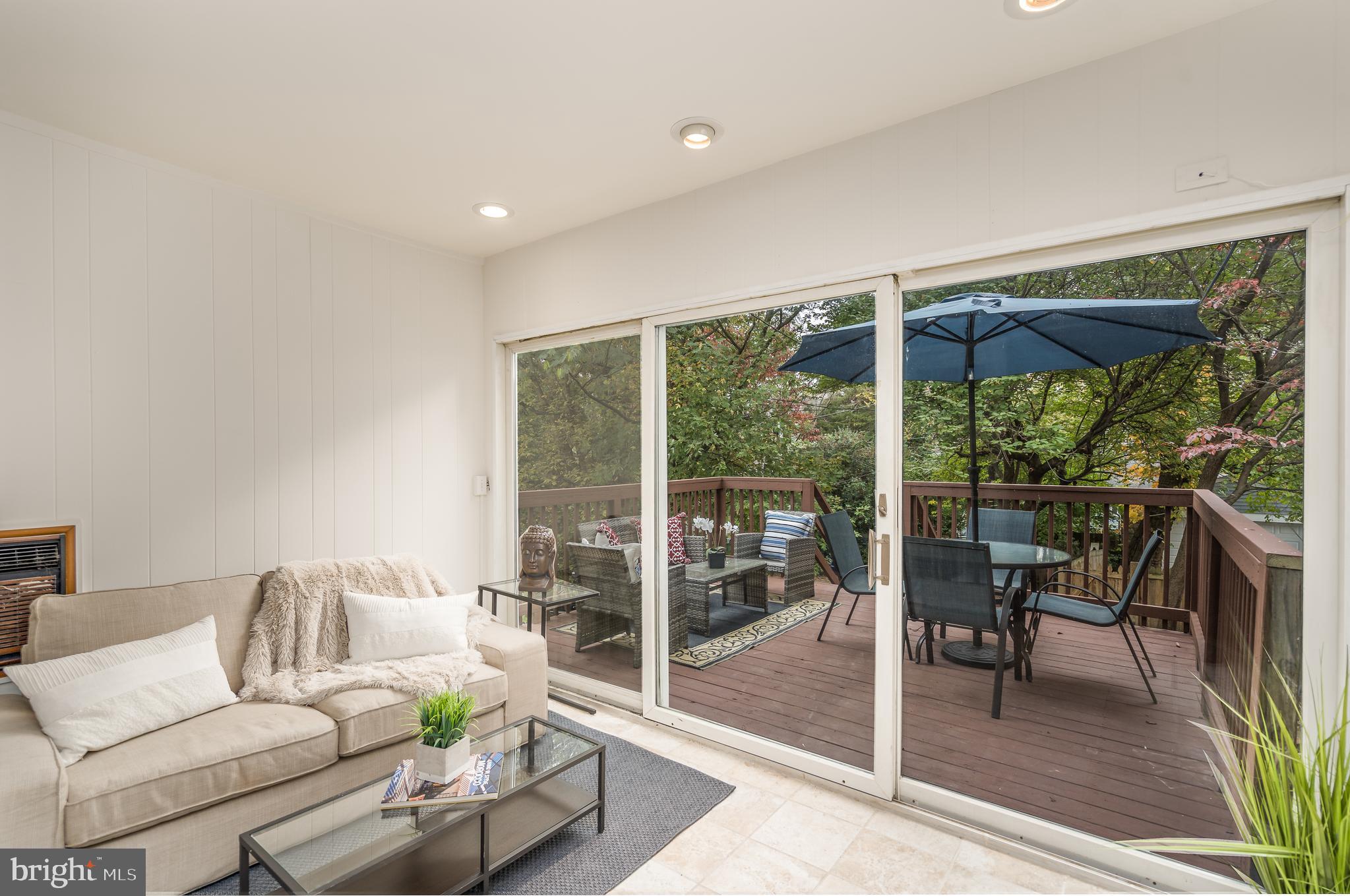 4412 Volta Place Northwest Washington, DC 20007 - Photo 9 of 27 Family room