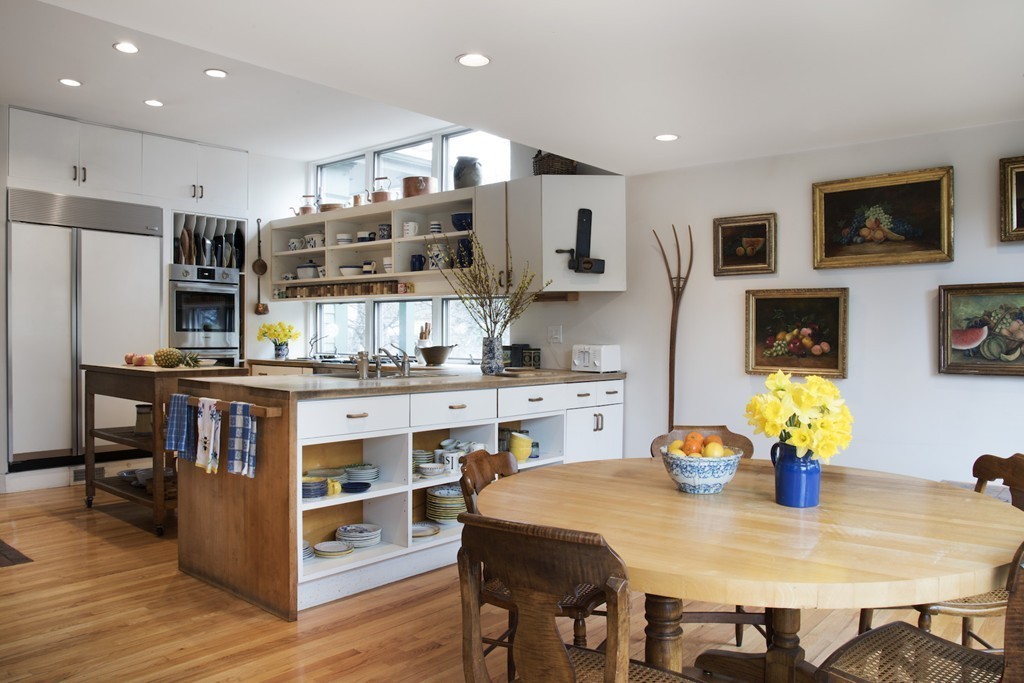 22 Craigie Street Cambridge, MA 02138 - Photo 13 of 30