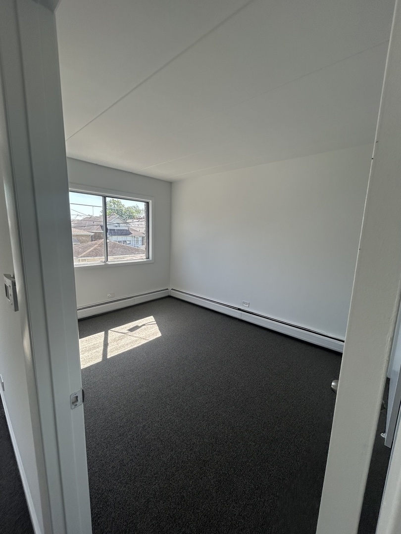 2825 Ridgeland Avenue, Unit 10 Berwyn, IL 60402 - Photo 9 of 10