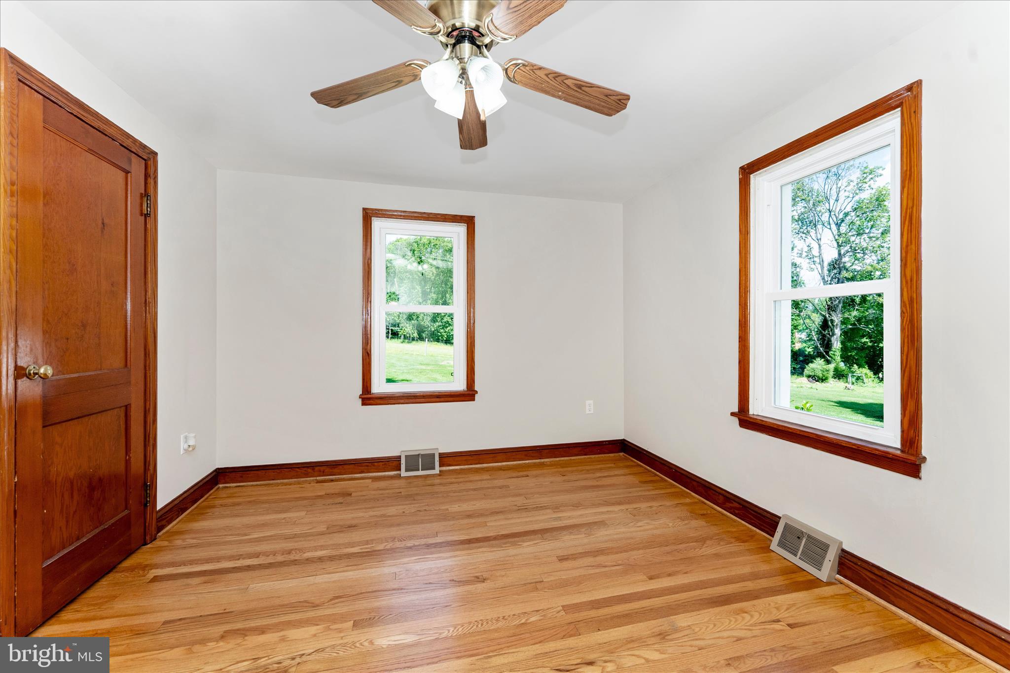 7716 Edgewood Church Road Frederick, MD 21702 - Photo 20 of 56 Bedroom 2