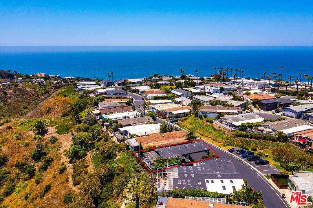29500 Heathercliff Road, Unit 106 Malibu, CA 90265 - Photo 39 of 51