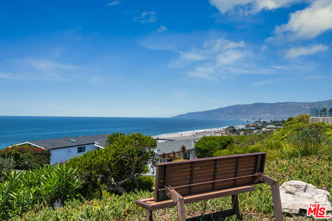 29500 Heathercliff Road, Unit 106 Malibu, CA 90265 - Photo 46 of 51