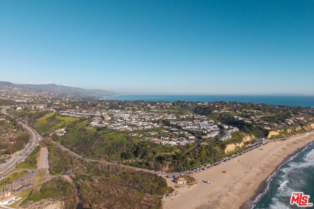29500 Heathercliff Road, Unit 106 Malibu, CA 90265 - Photo 47 of 51