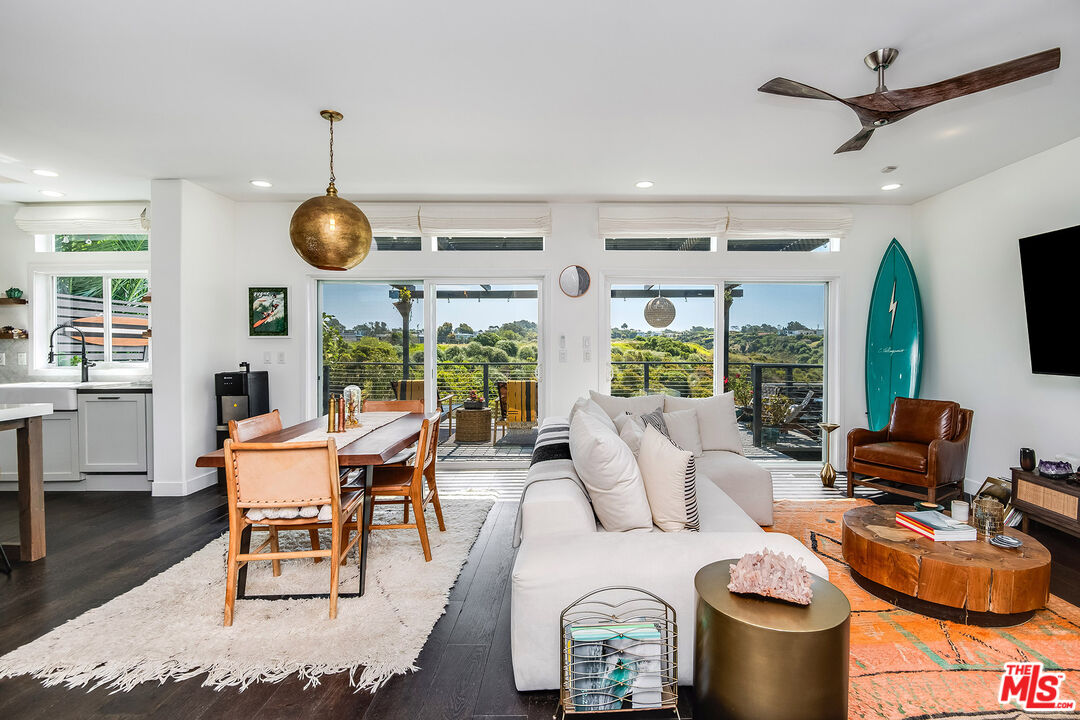 29500 Heathercliff Road, Unit 106 Malibu, CA 90265 - Photo 6 of 51