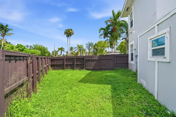 $2,900 | 902 Southwest 8th Place, Florida City, FL 33034