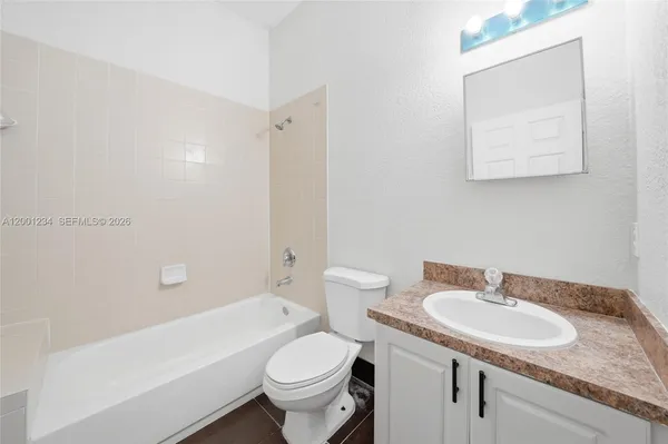 $2,900 | 902 Southwest 8th Place, Florida City, FL 33034