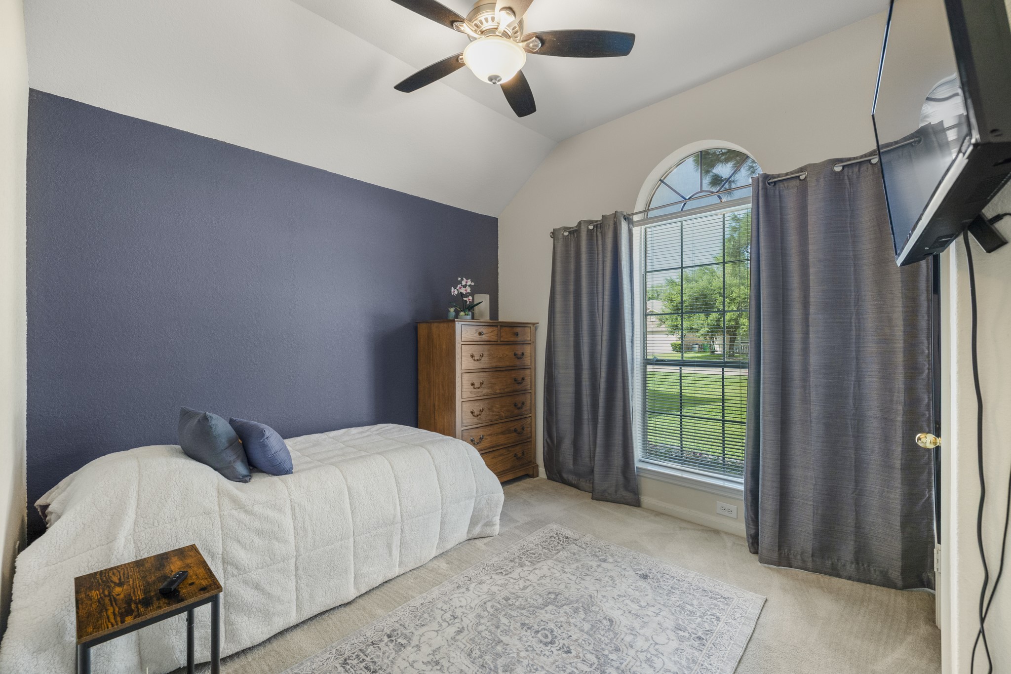 3422 Falcon Trail Court Spring, TX 77373 - Photo 22 of 35 a bedroom with furniture and a window