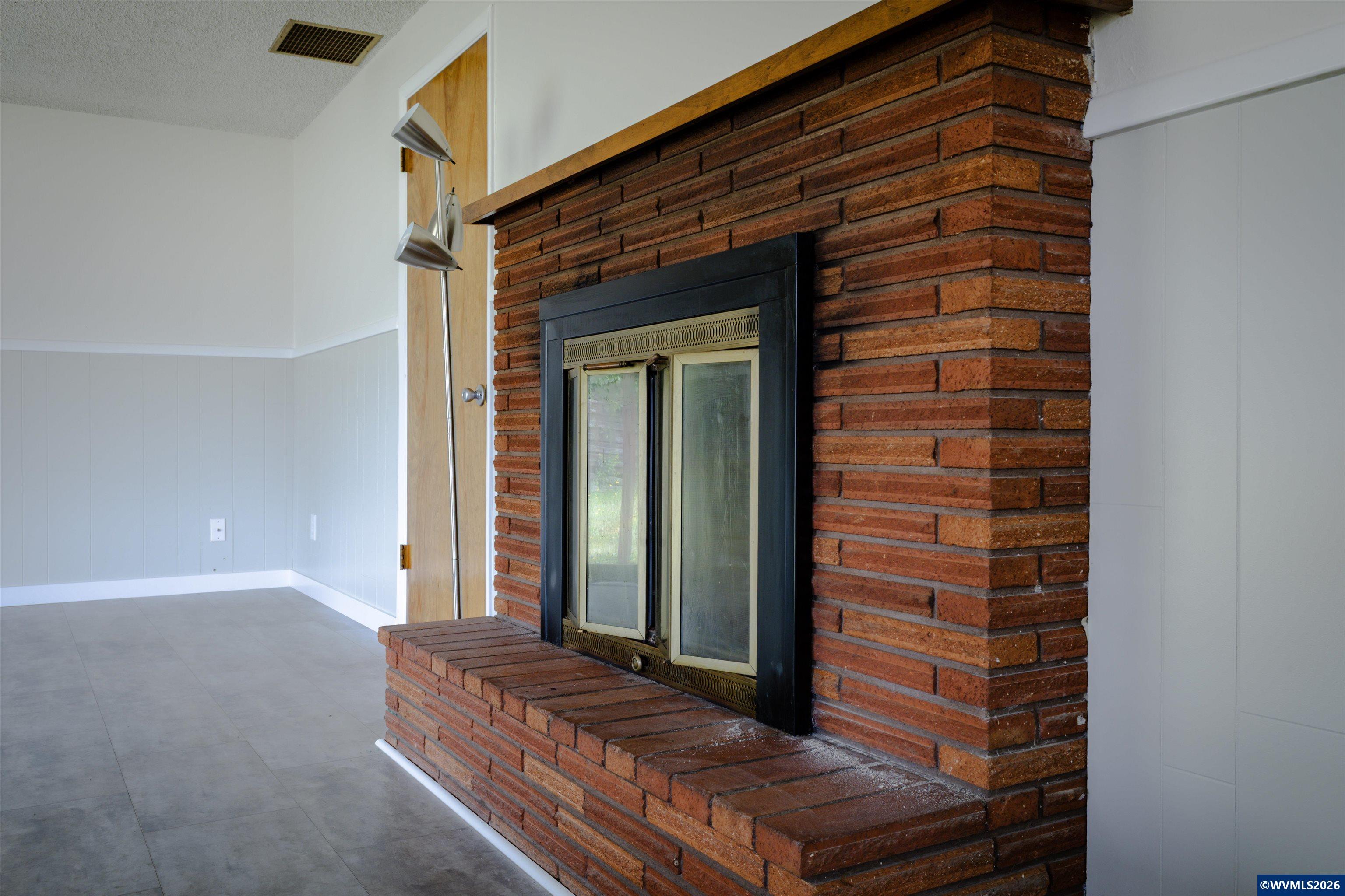 1210 Riverbend Road Northwest Salem, OR 97304 - Photo 12 of 30
