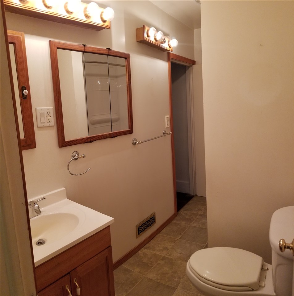 519 South Ferrall Street Spokane, WA 99202 - Photo 8 of 20 Gallery Image 8
