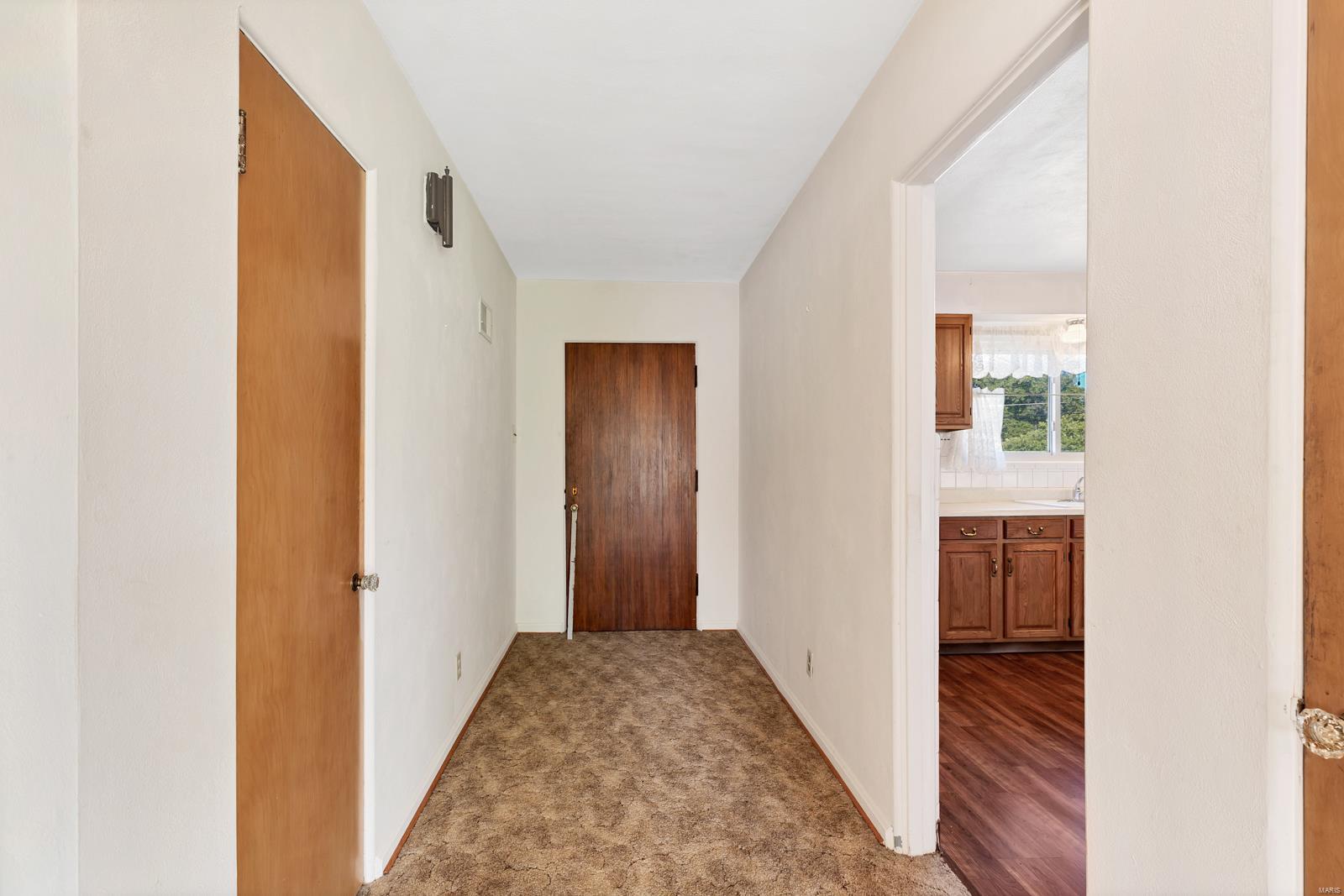7112 Weber Road St. Louis, MO 63123 - Photo 16 of 28 Gallery Image 16