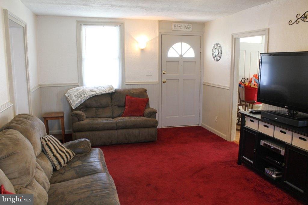 696 Bean Hill Road Lancaster, PA 17603 - Photo 13 of 26 Gallery Image 13