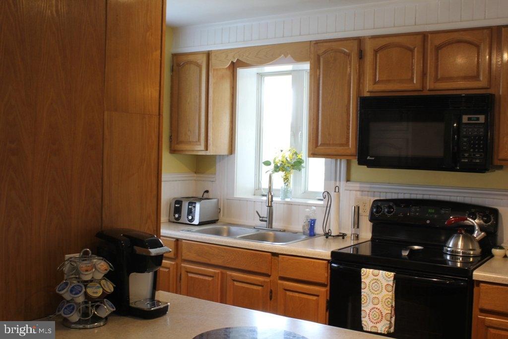 696 Bean Hill Road Lancaster, PA 17603 - Photo 8 of 26 Gallery Image 8