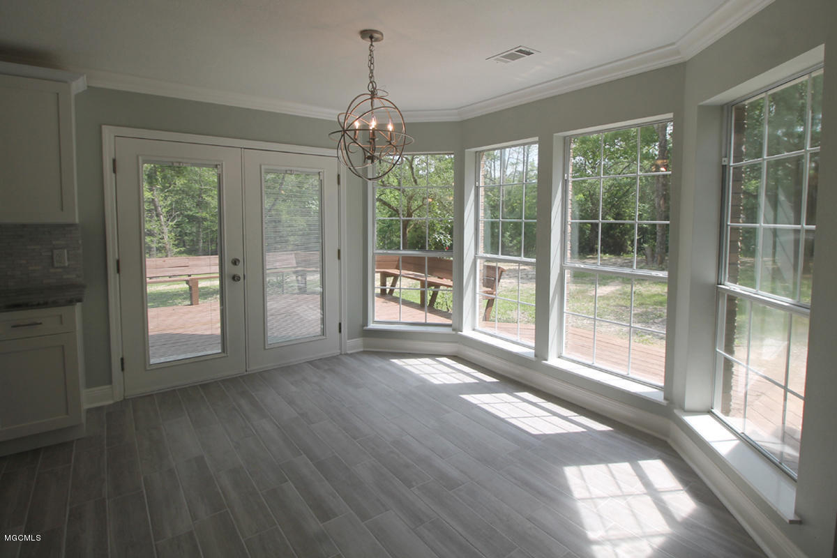 23224 Red Bluff Road Moss Point, MS 39562 - Photo 10 of 52 Dining Room