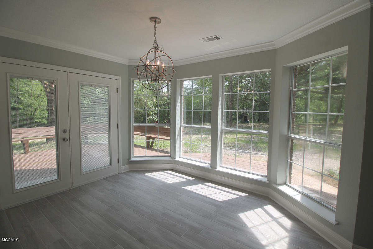 23224 Red Bluff Road Moss Point, MS 39562 - Photo 9 of 52 Dining Room