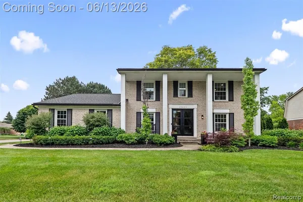 $674,900 | 45045 Turtlehead Drive, Plymouth, MI 48170