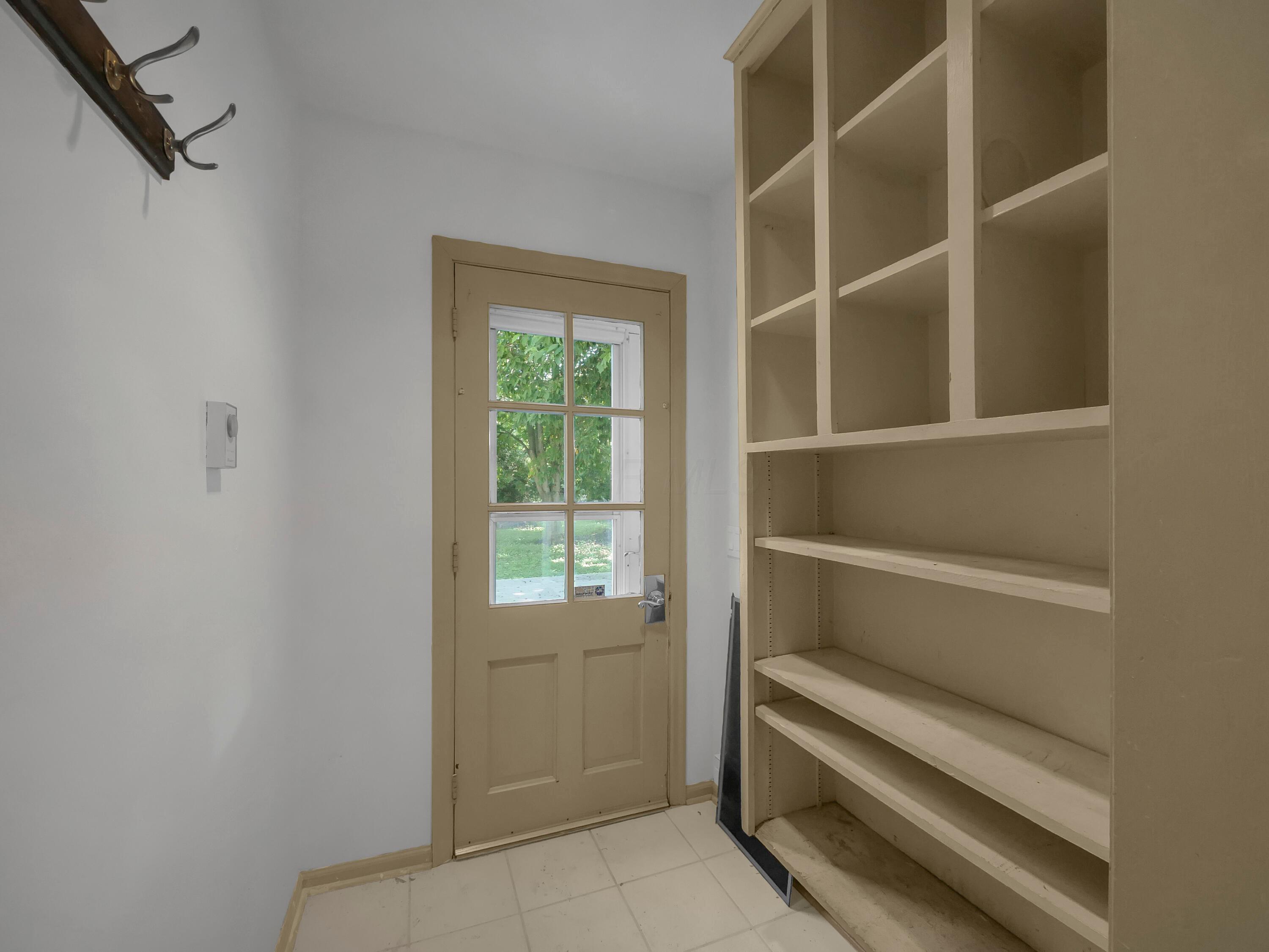 227 North Quentin Road Newark, OH 43055 - Photo 23 of 29 Mud Room