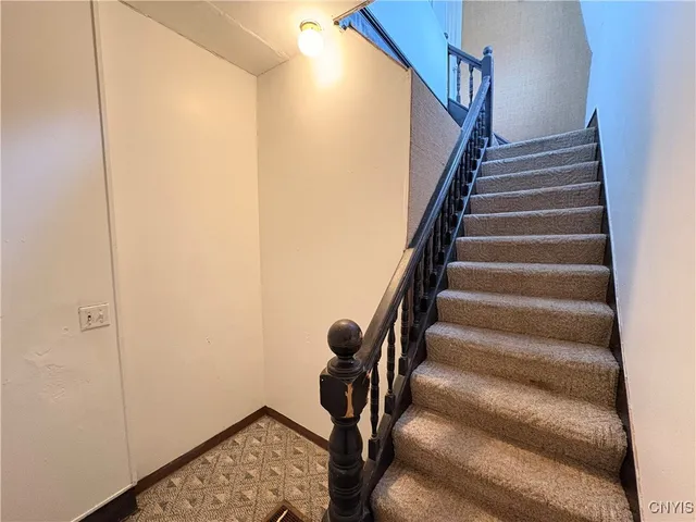 $1,200 | 12 Frazee Street, Auburn, NY 13021