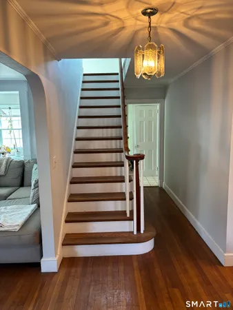 $2,700 | 150 Thames Street, New London, CT 06320