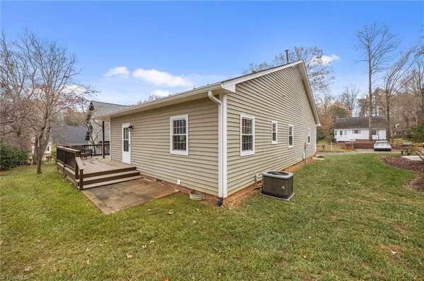 $290,000 | 6 Willow Oak, Elon, NC 27244