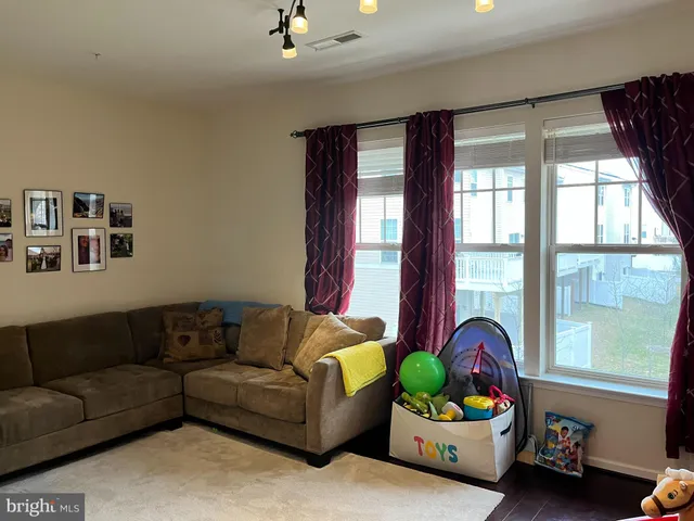 $2,700 | 1109 Red Hawk Way, Severn, MD 21144