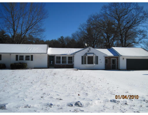 48 County Road Holyoke, MA 01040 - Photo 1 of 1