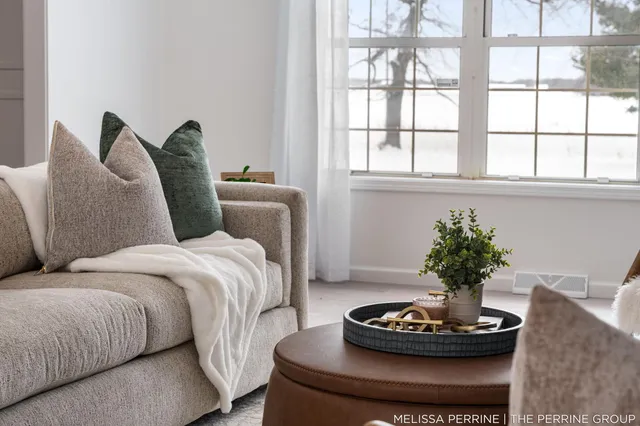 $670,000 | 8930 Hanna Lake Avenue Southeast, Caledonia, MI 49316