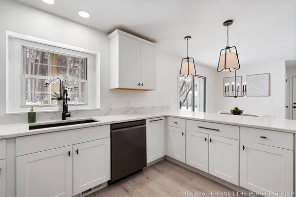 $670,000 | 8930 Hanna Lake Avenue Southeast, Caledonia, MI 49316