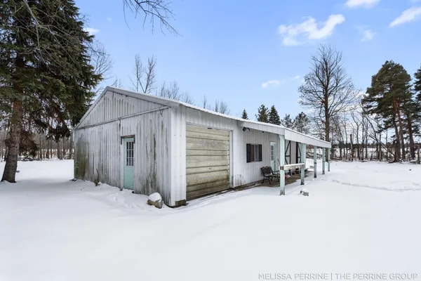 $670,000 | 8930 Hanna Lake Avenue Southeast, Caledonia, MI 49316