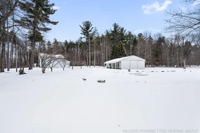 $670,000 | 8930 Hanna Lake Avenue Southeast, Caledonia, MI 49316