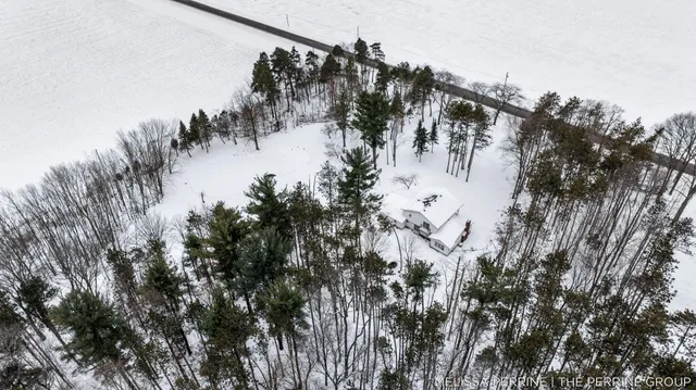 $670,000 | 8930 Hanna Lake Avenue Southeast, Caledonia, MI 49316