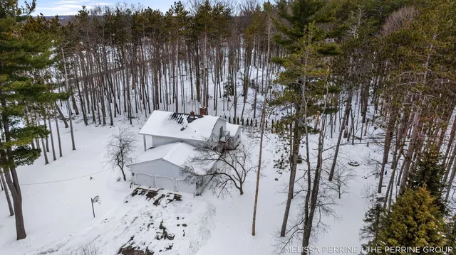 $670,000 | 8930 Hanna Lake Avenue Southeast, Caledonia, MI 49316