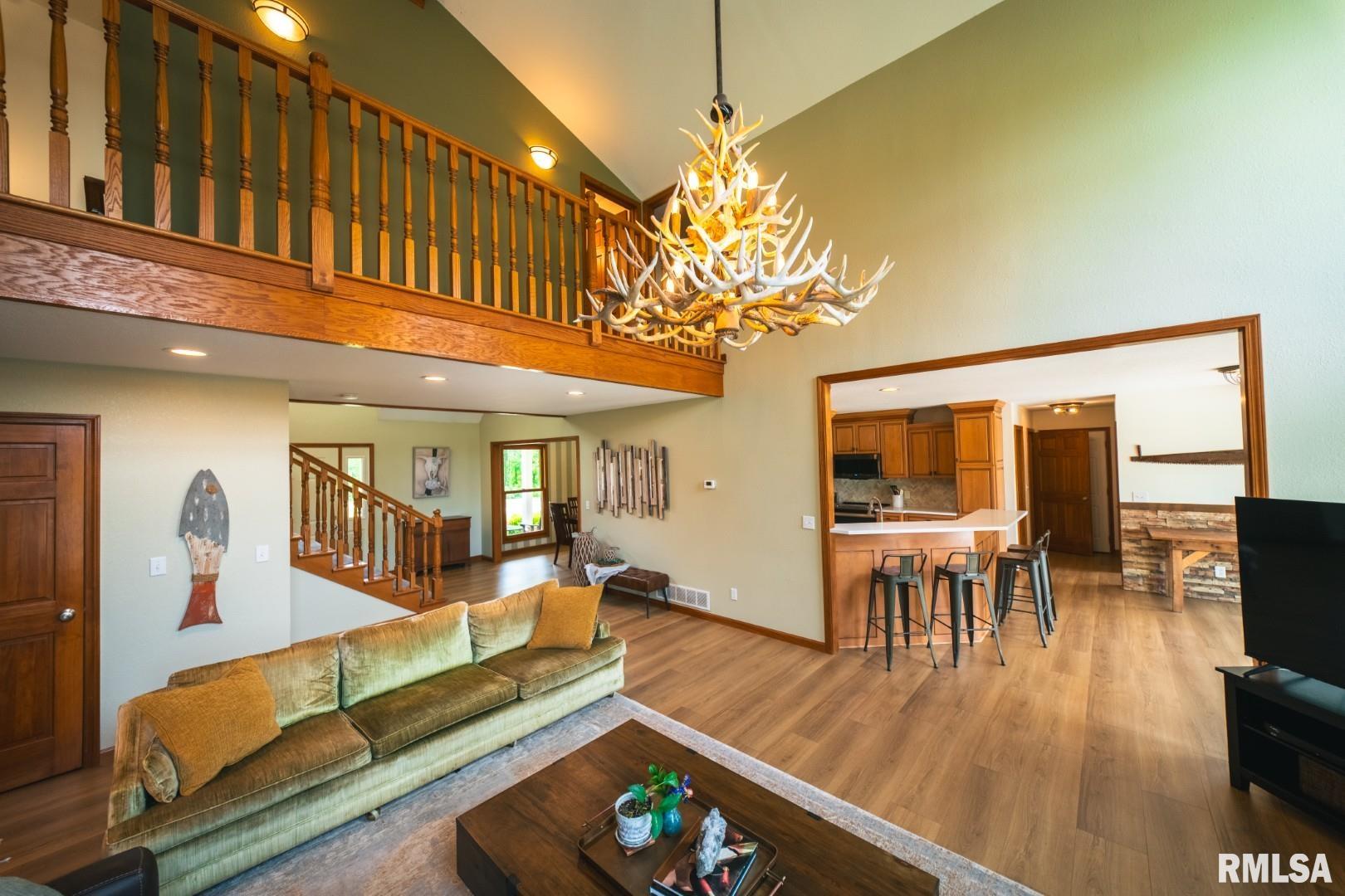 12481 Timber Ridge Godfrey, IL 62035 - Photo 27 of 98
