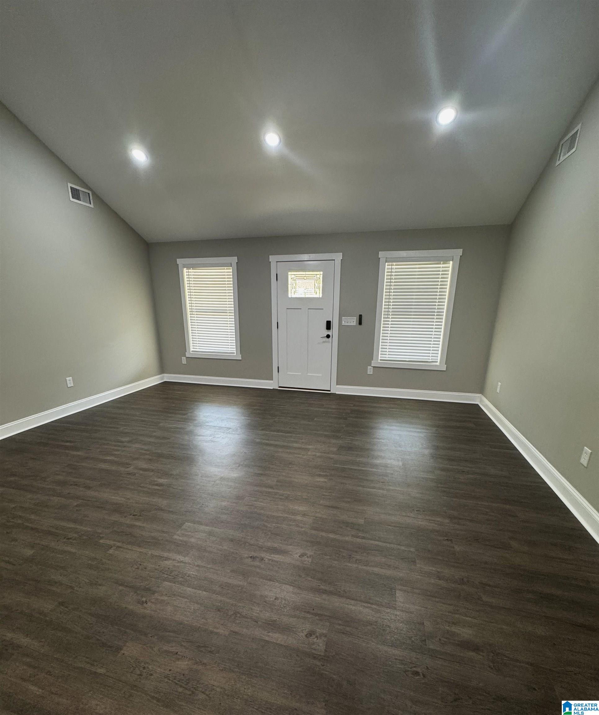 478 4th Avenue Fruithurst, AL 36262 - Photo 9 of 34